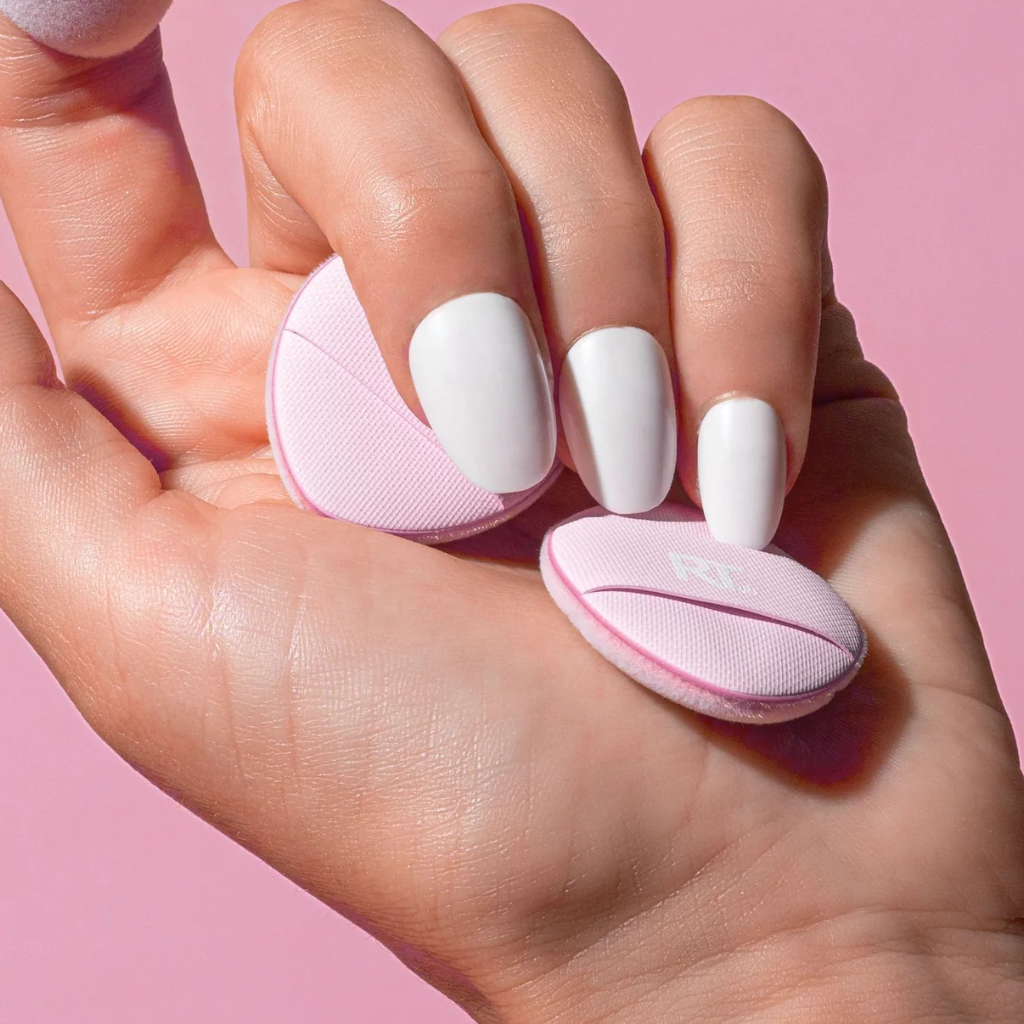 Mút Che Khuyết Điểm Mini RT REAL TECHNIQUES Concealer Puff Pink 0141